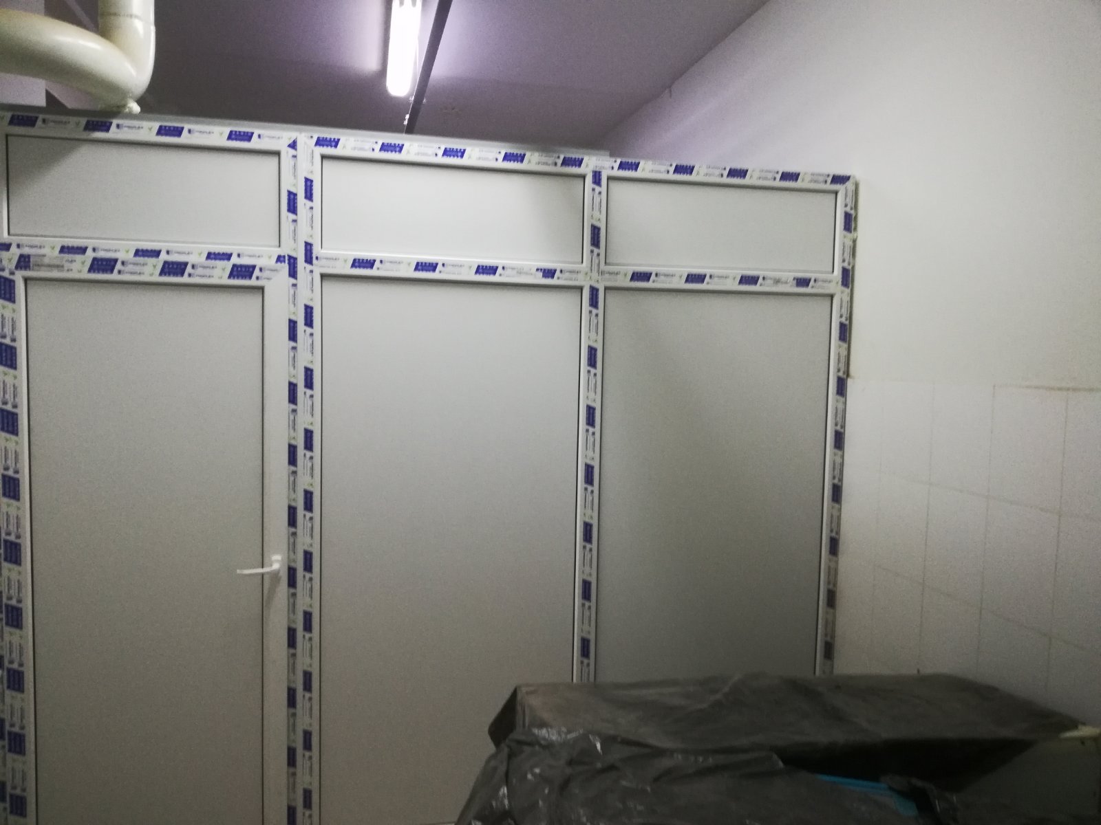 https://orsk.delaem-okna.ru/storage/app/uploads/public/63f/473/eb2/63f473eb2d6a4713771880.jpg